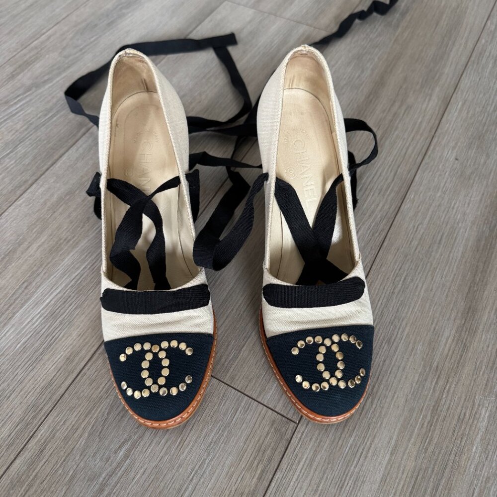 Chanel Wedges